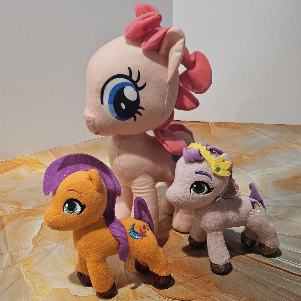 My Little Pony Plush Lot 3 Pinkie Pie Sunny Starscout Pipp Petals Hasbro
